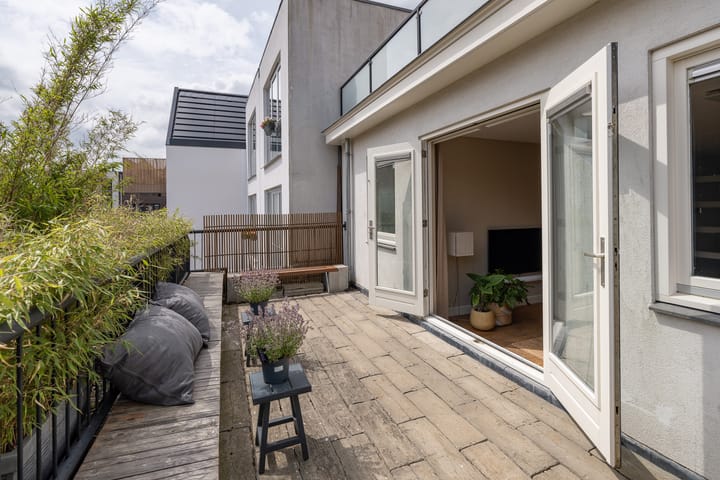 Photo 2 of Pothstraat 43