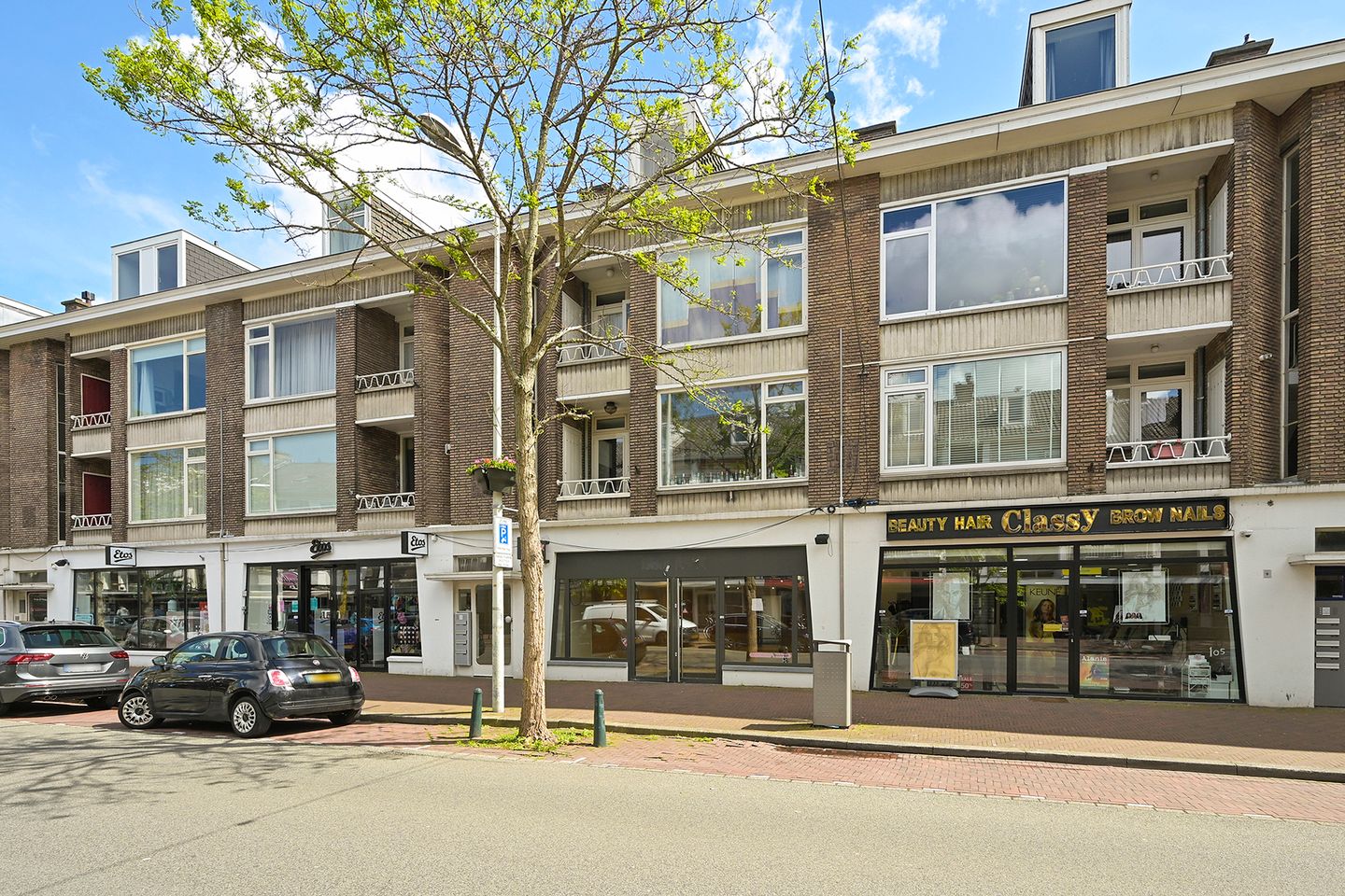 Bekijk foto 1 van Theresiastraat 107