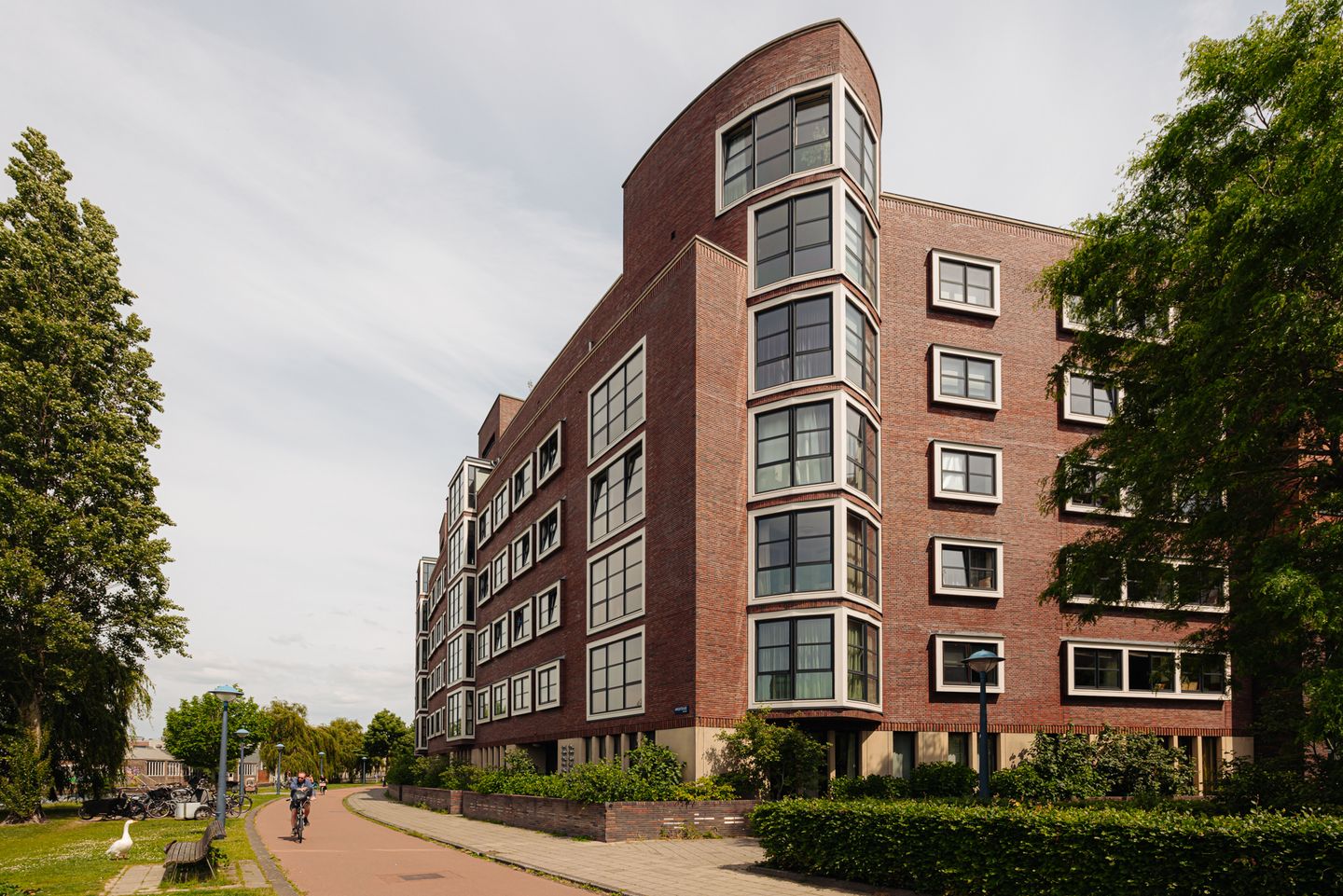 Foto 1 van Afroditekade 176-B