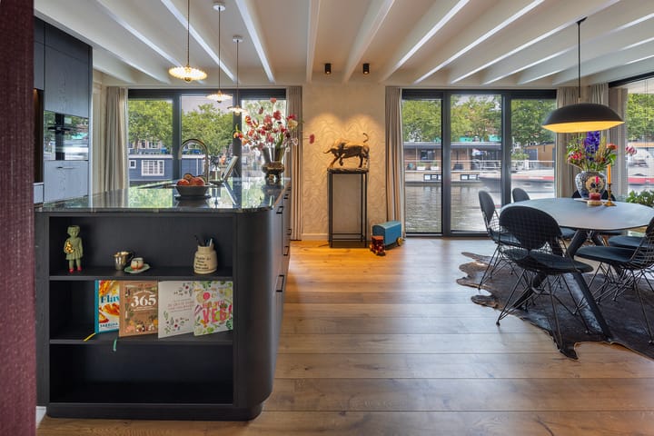 Photo 4 of Zuider Buiten Spaarne 65