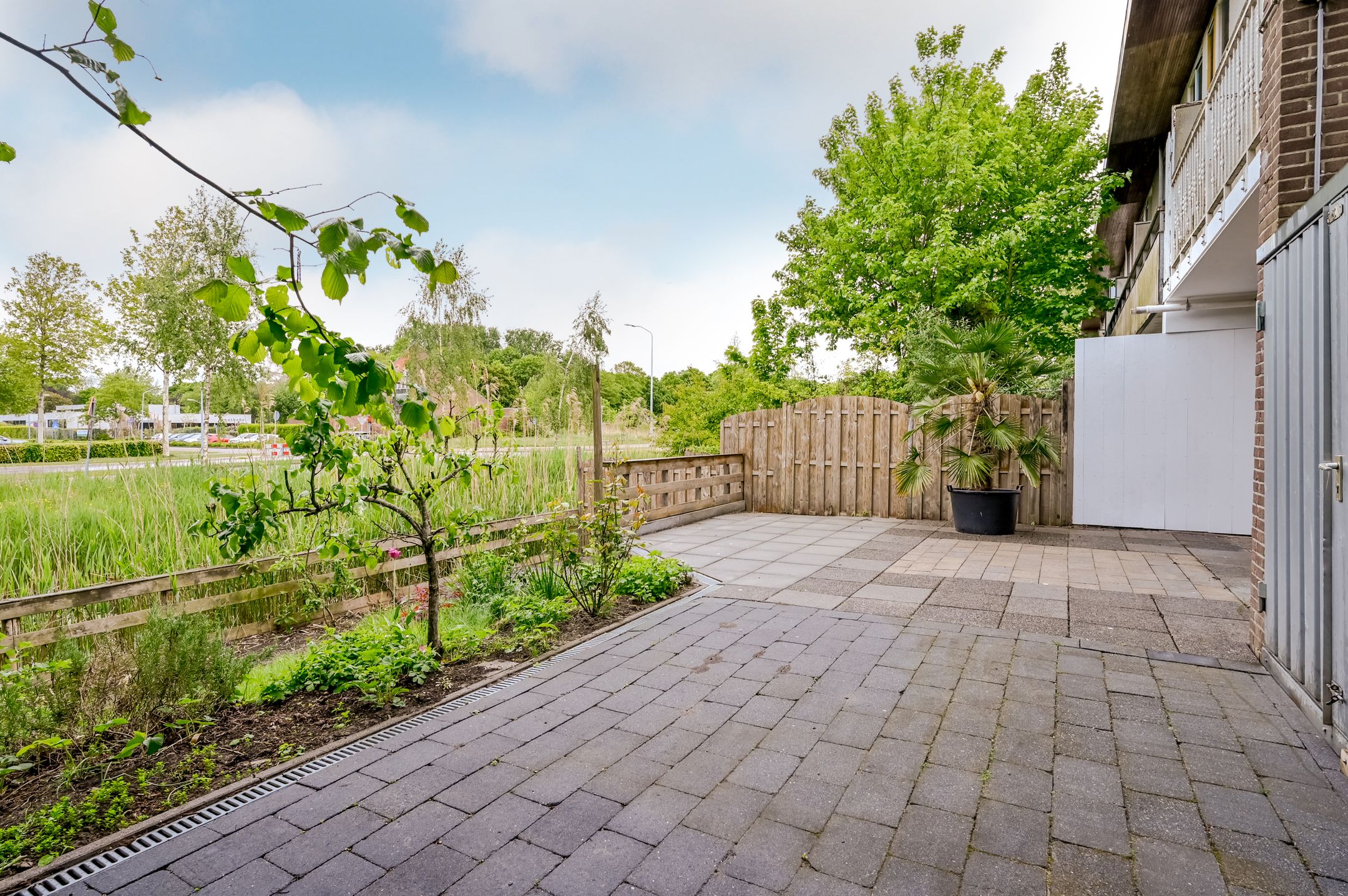 Unique Three-Story End House Divided into Three Separate Living Units in Lelystad — 54