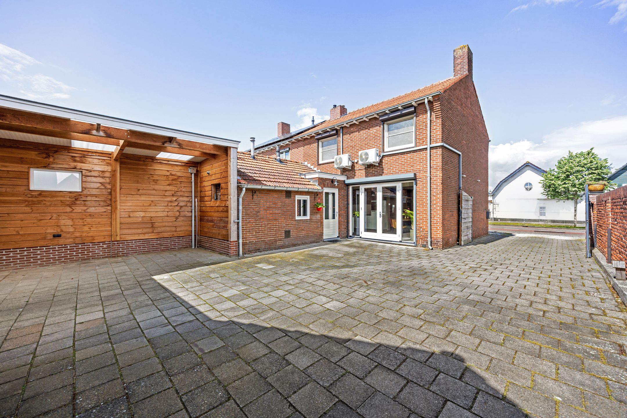 Photo 39 of Hingenderstraat 32
