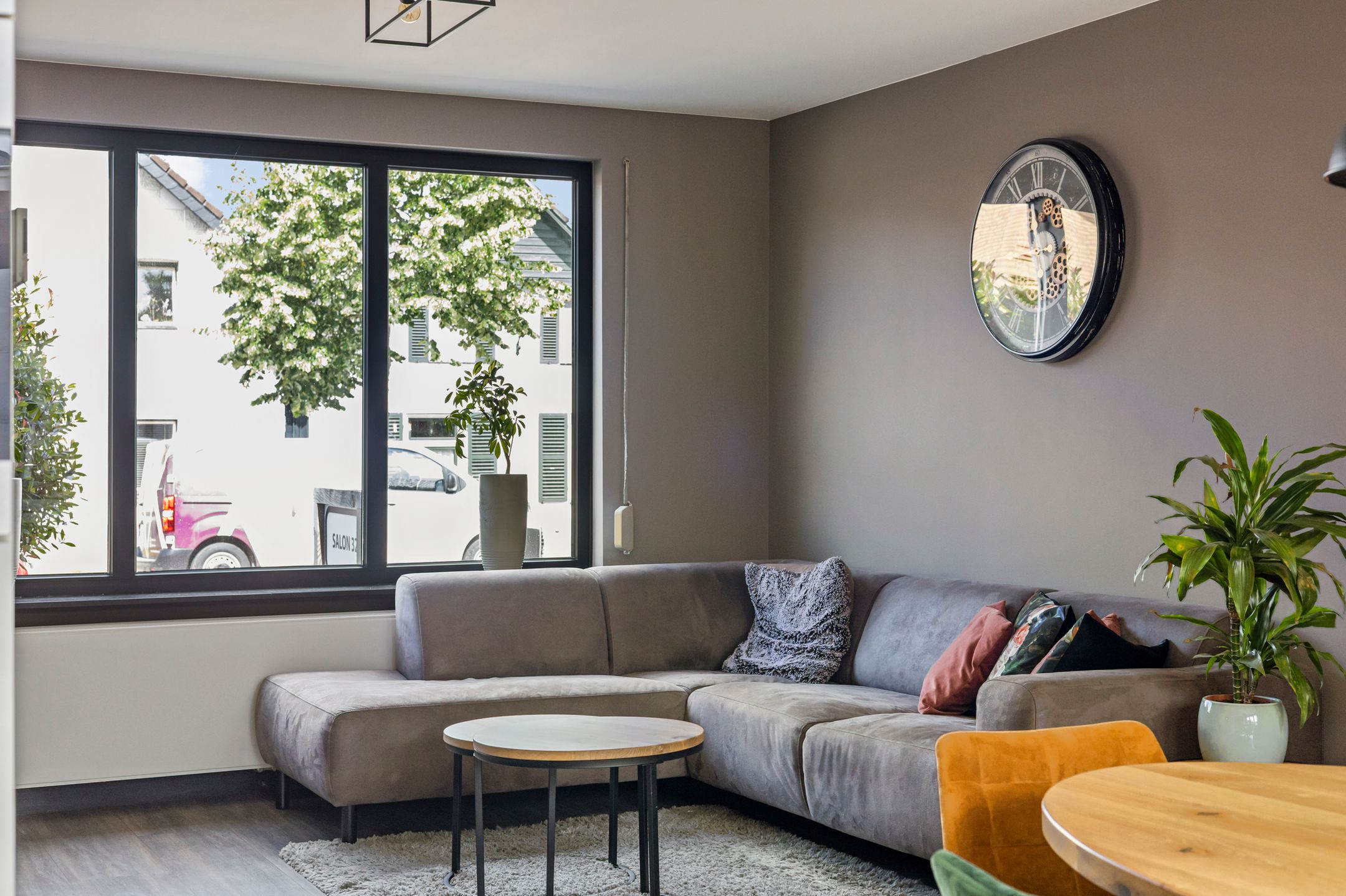 Photo 12 of Hingenderstraat 32
