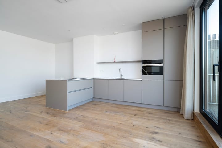 Appartement te huur: De Lairessestraat 84-4, Amsterdam