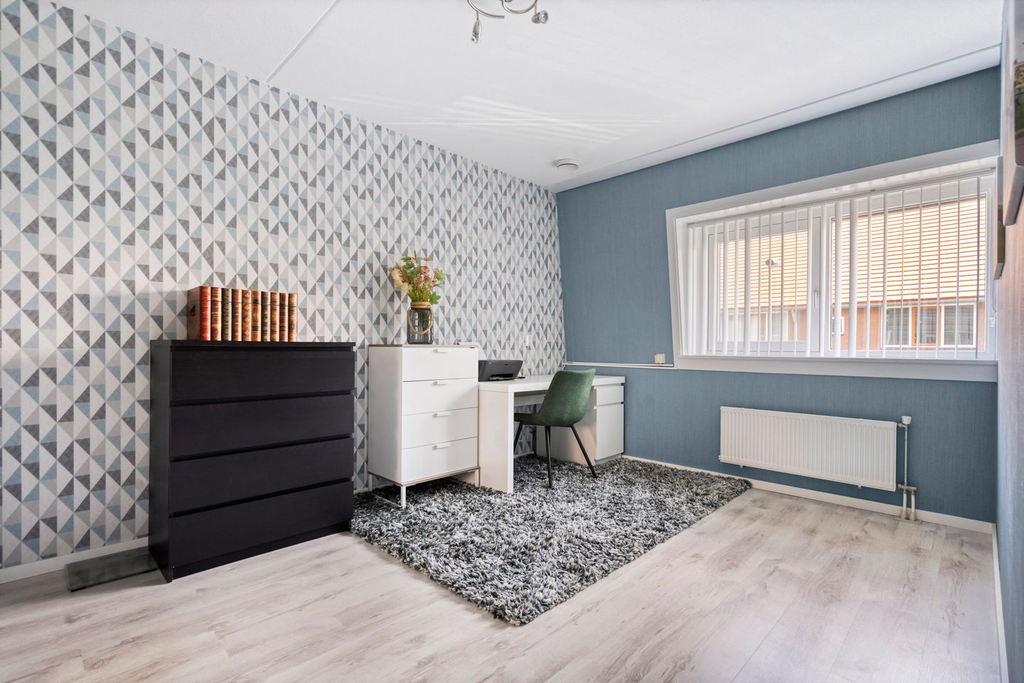 Spacious Sunlit Townhouse in Oosterheem Near Amenities — 25