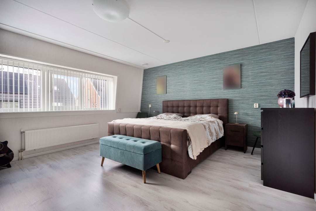 Spacious Sunlit Townhouse in Oosterheem Near Amenities — 22