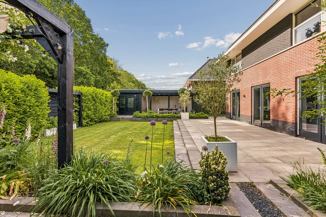 Modern Detached Villa with Forest Views and Solar Panels in Lelystad — 47