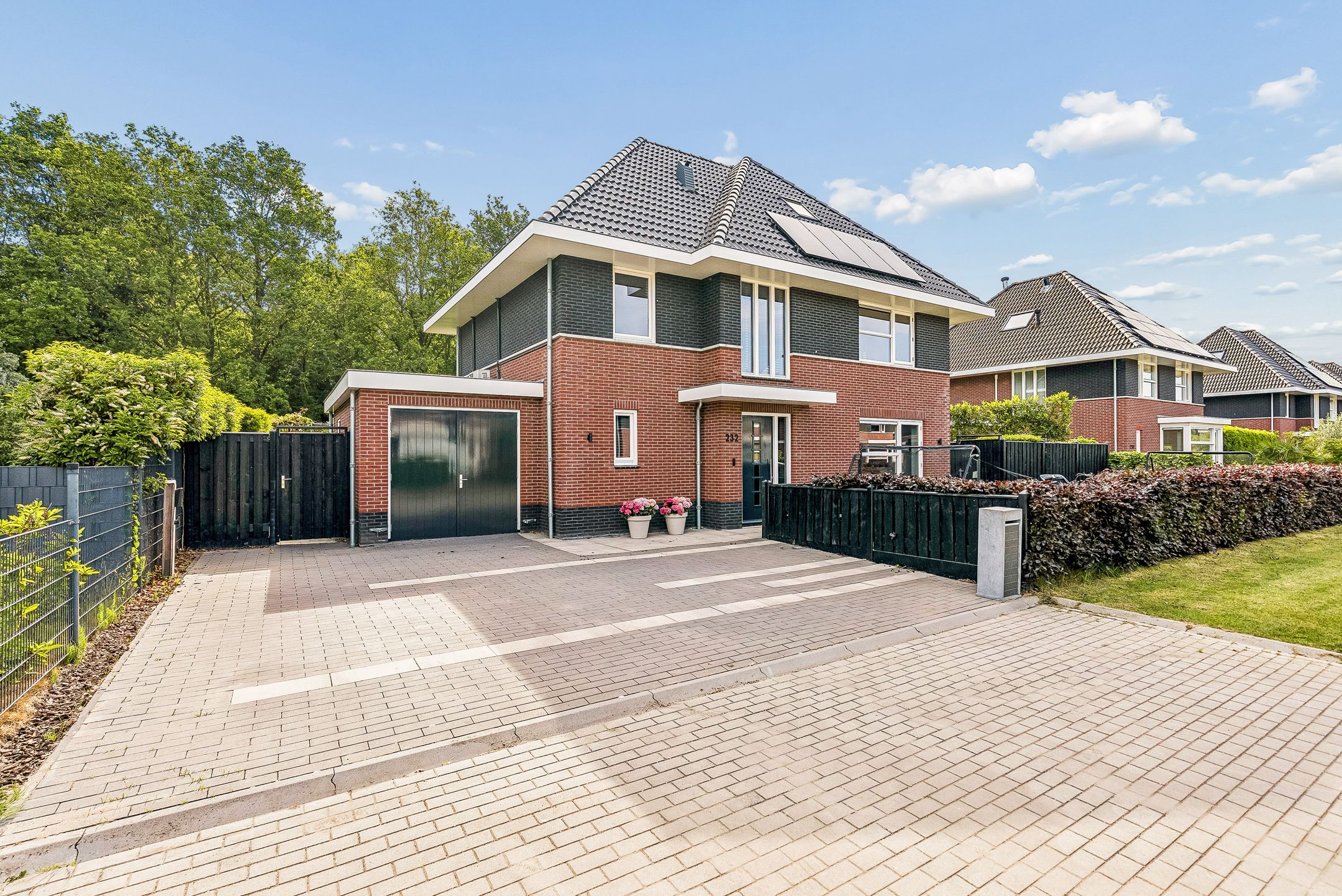 Modern Detached Villa with Forest Views and Solar Panels in Lelystad — 54