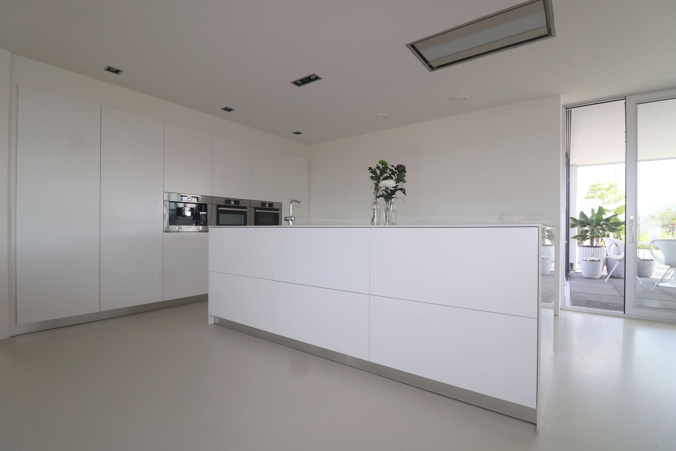 Luxurious A++++ Penthouse with Expansive Rooftop Terrace in Bunde — 9