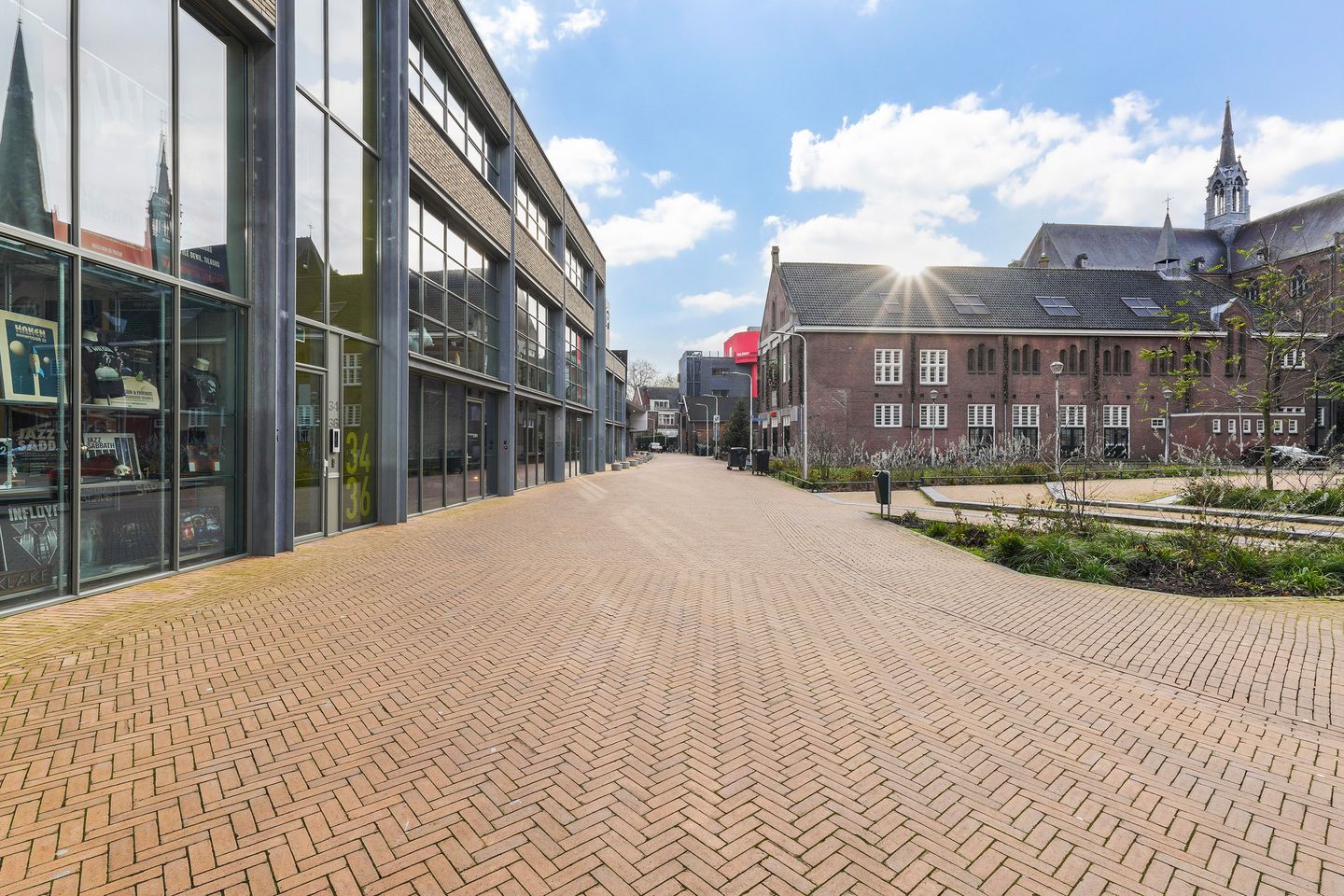 Bekijk foto 3 van Veemarktstraat 34