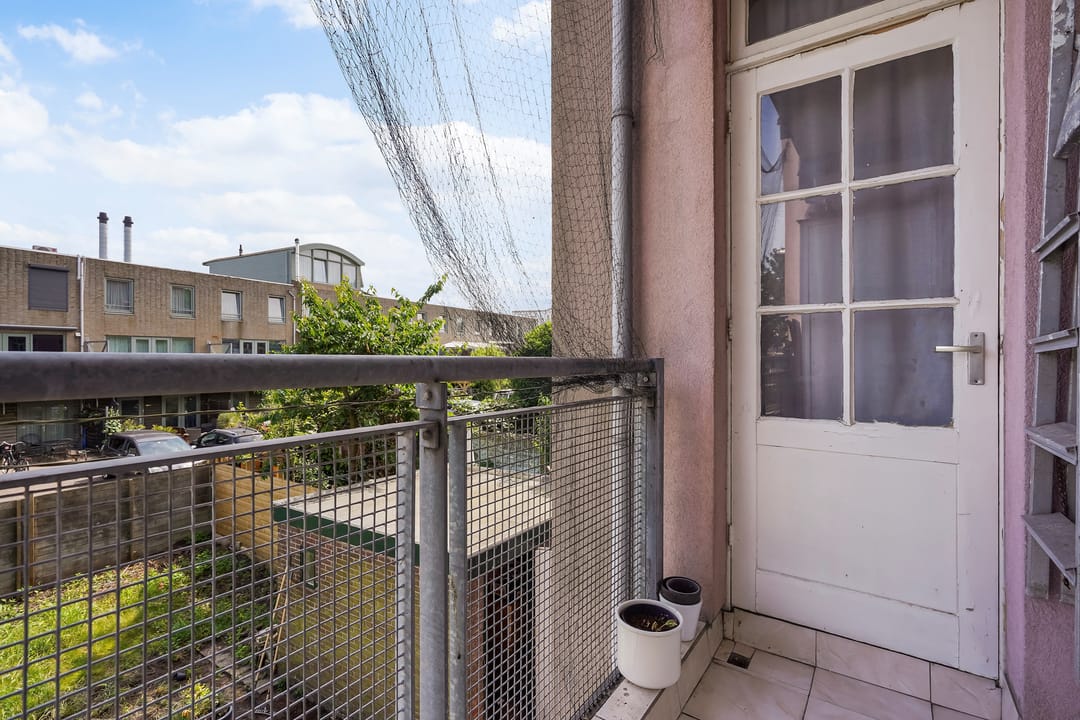 Apartment with Renovation Potential in Regentessekwartier, The Hague — 22