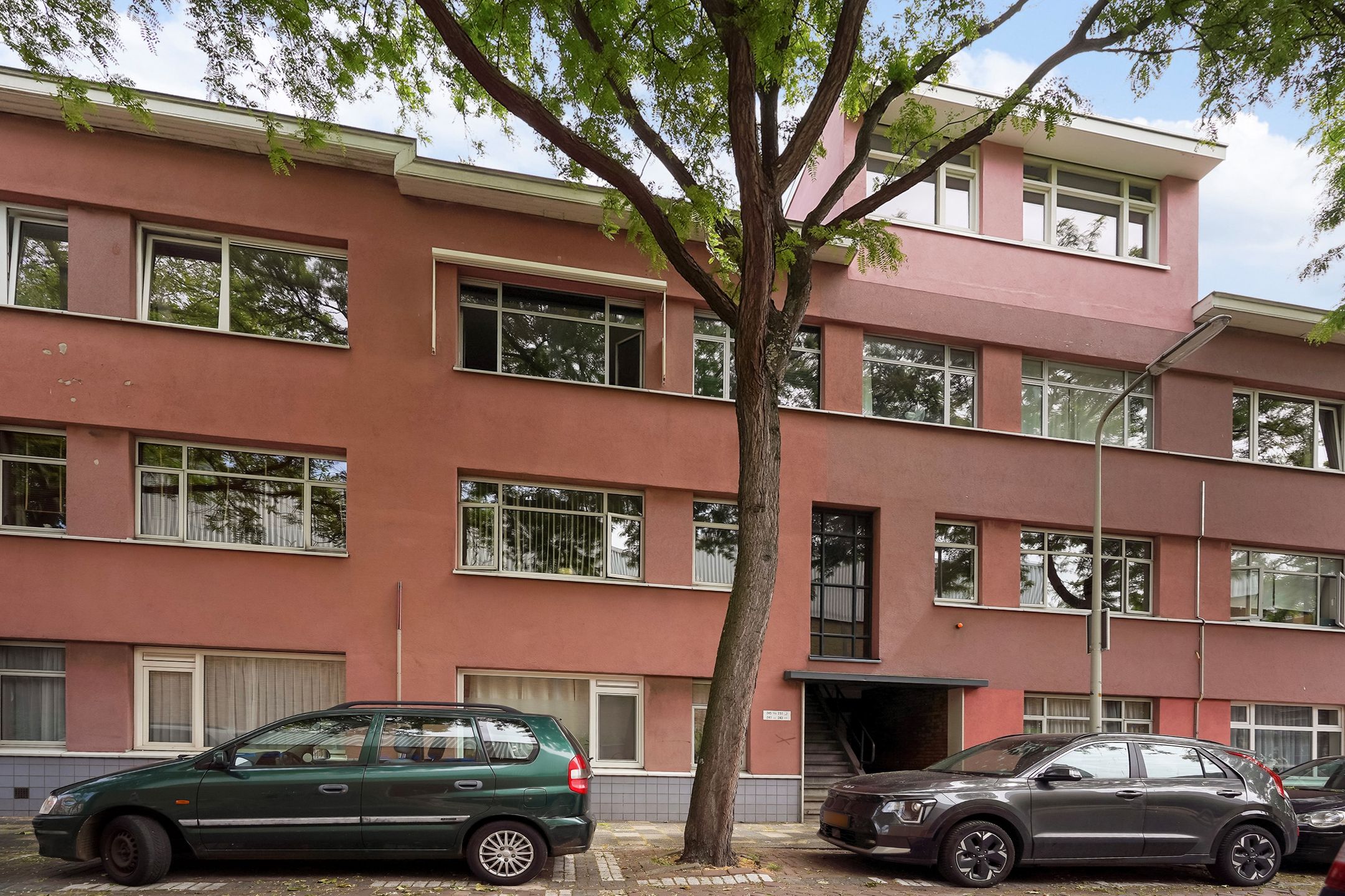 Apartment with Renovation Potential in Regentessekwartier, The Hague — 30