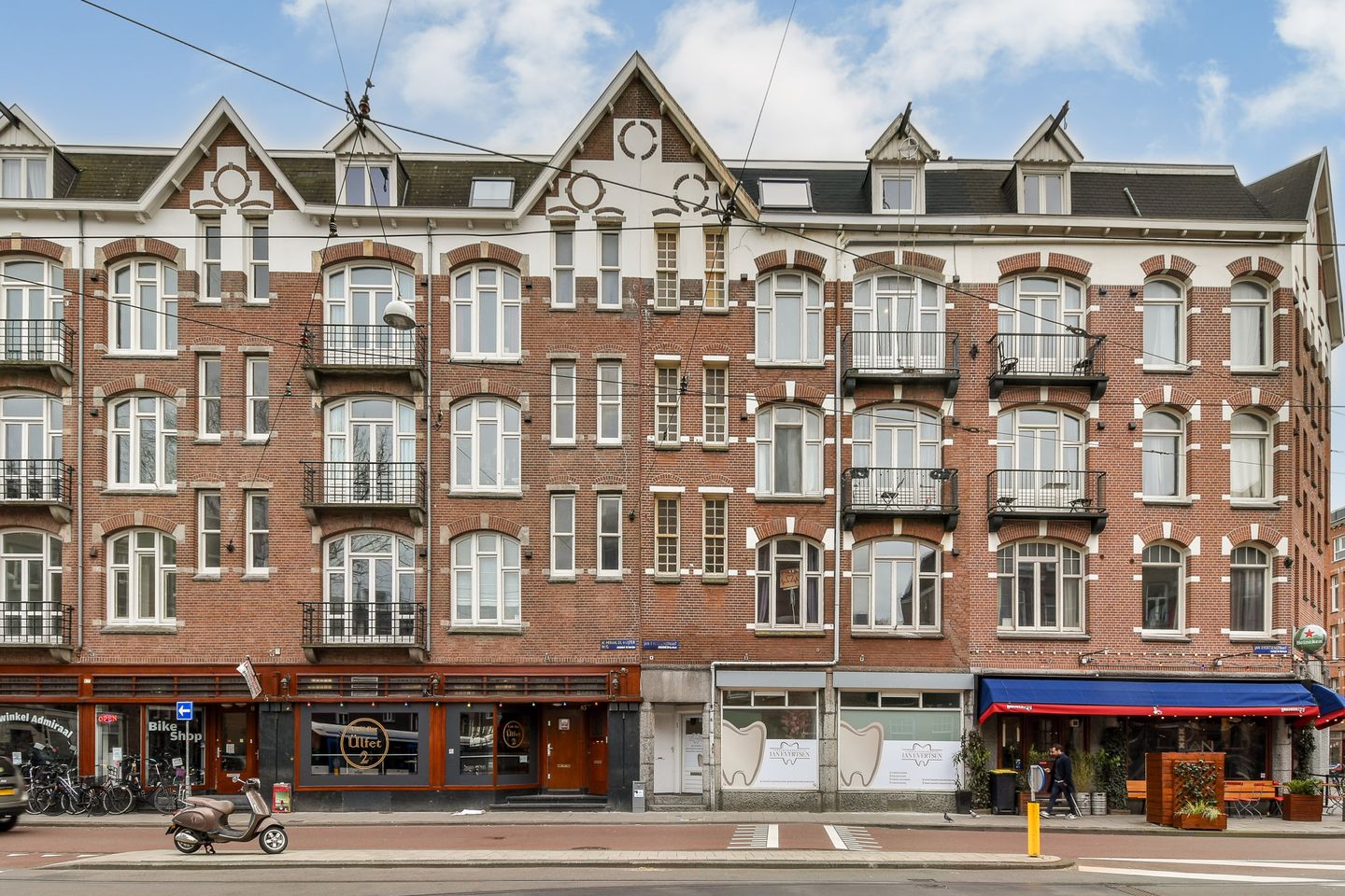 Spacious Two-Bedroom Apartment with Exceptional Rooftop Terrace in Amsterdam-West — 20