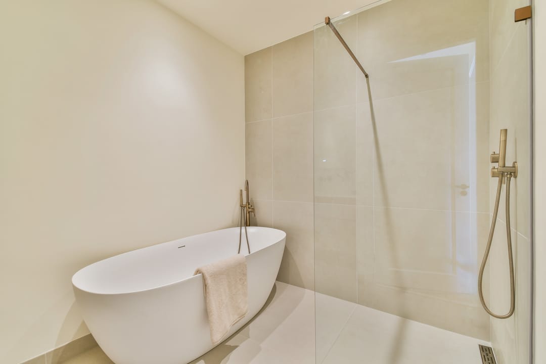 Spacious Two-Bedroom Apartment with Exceptional Rooftop Terrace in Amsterdam-West — 13
