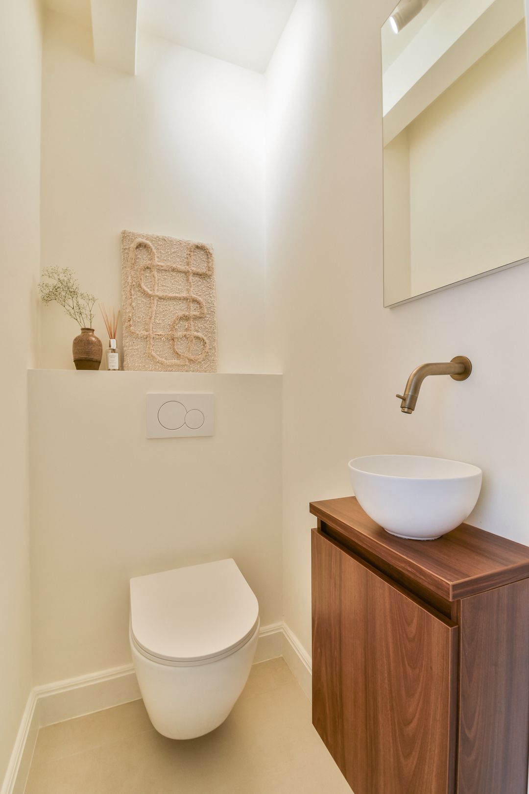 Spacious Two-Bedroom Apartment with Exceptional Rooftop Terrace in Amsterdam-West — 17
