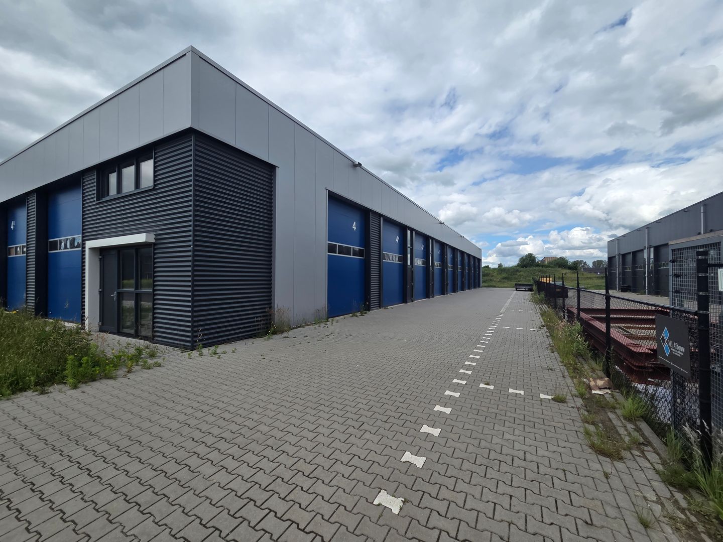 Bekijk foto 1 van Eeser Hout 4-A