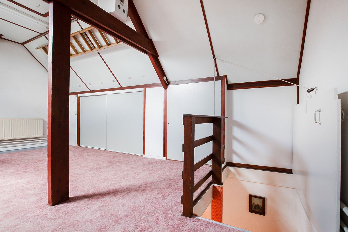 Spacious Family Home with Free Views in Popular Munnickenveld — 25