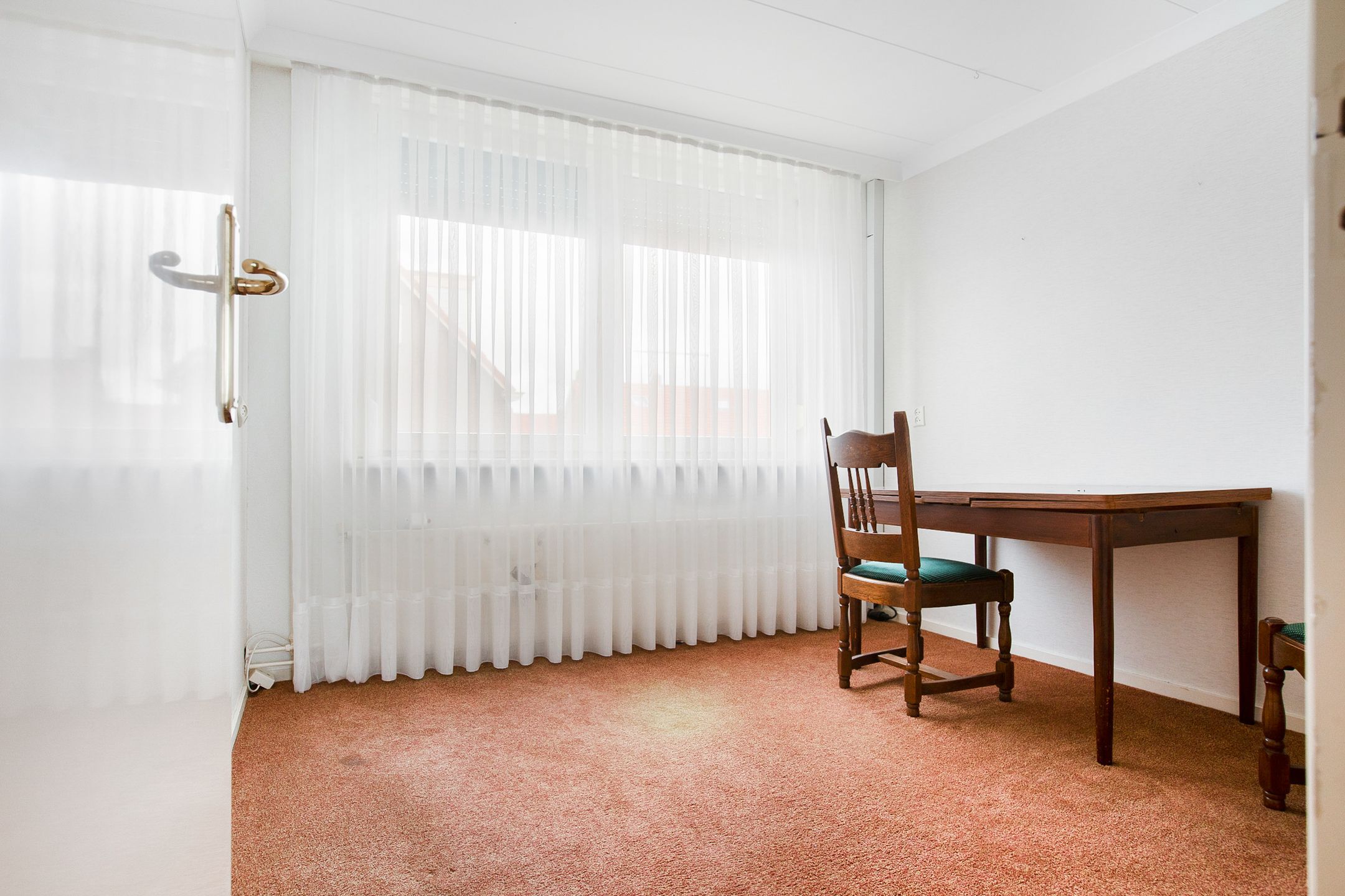 Spacious Family Home with Free Views in Popular Munnickenveld — 21