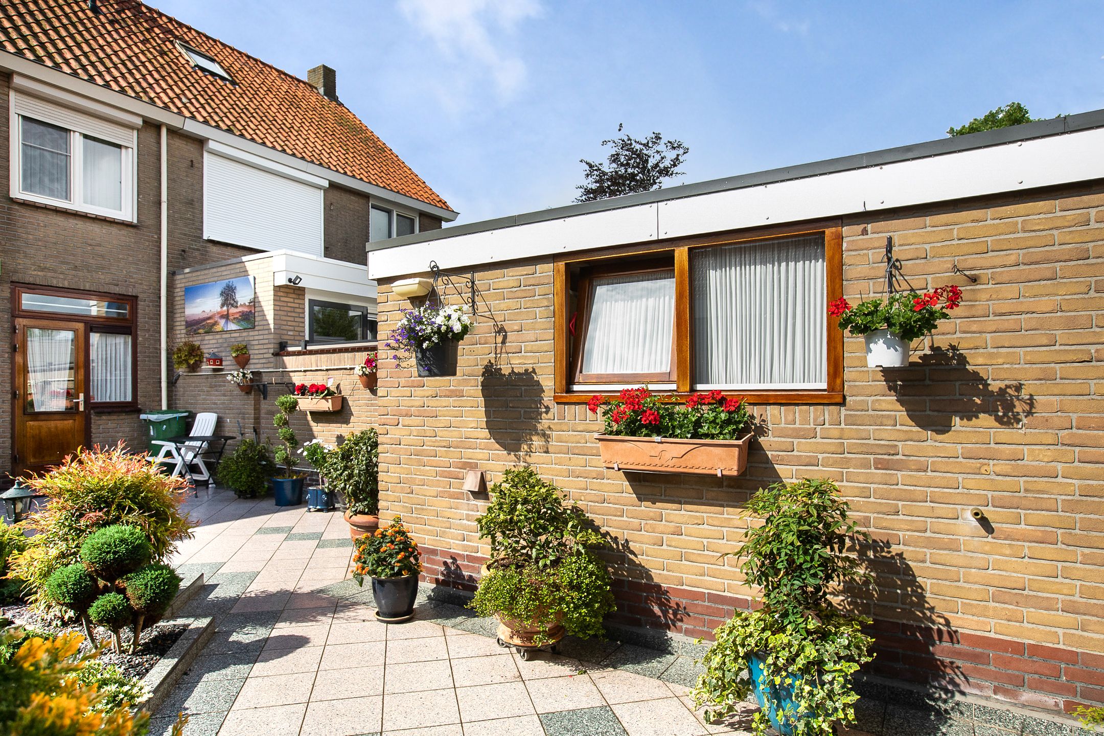 Spacious Family Home with Free Views in Popular Munnickenveld — 30