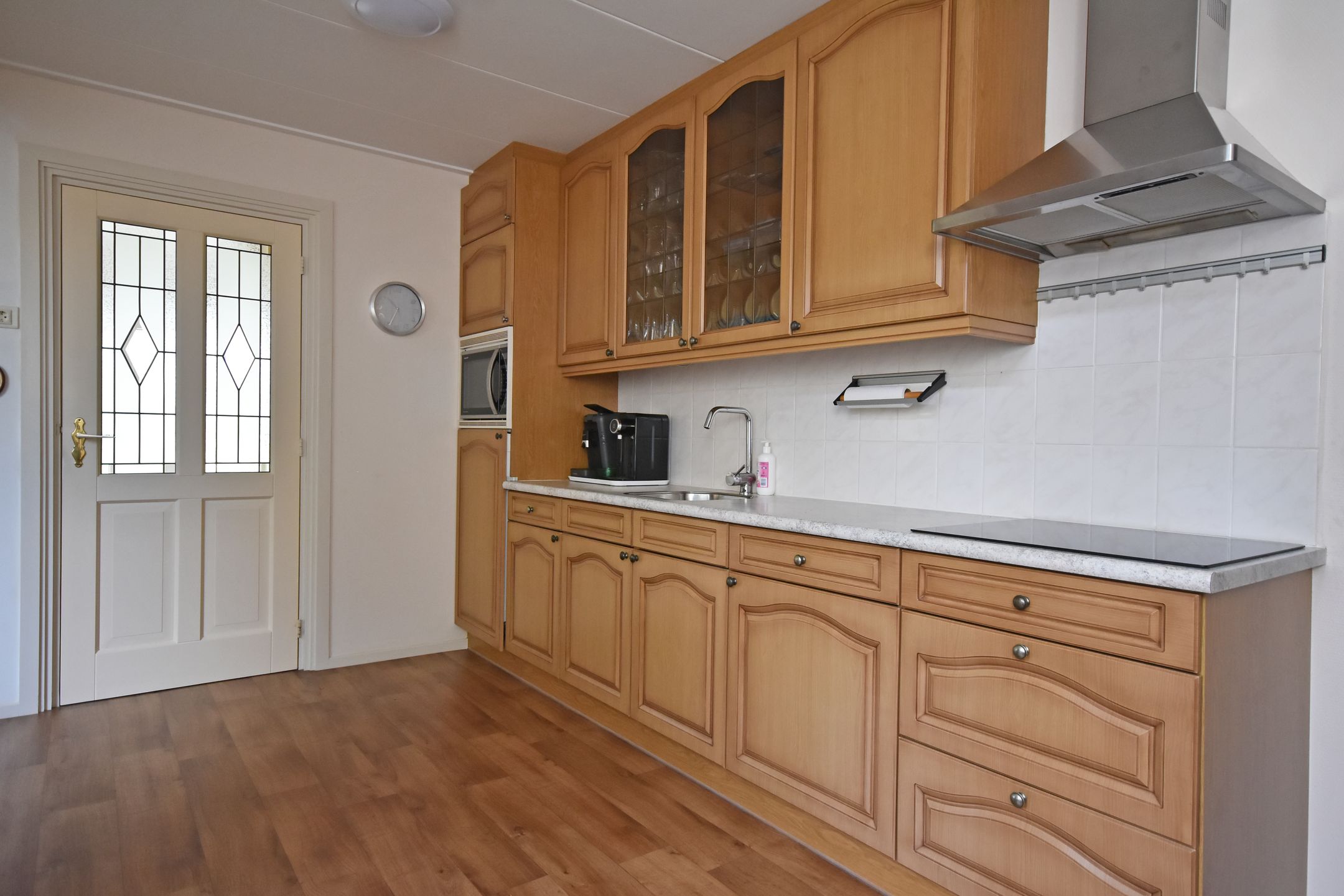 Spacious Semi-Detached Home with Home Office Potential in Quiet Hurdegaryp — 30
