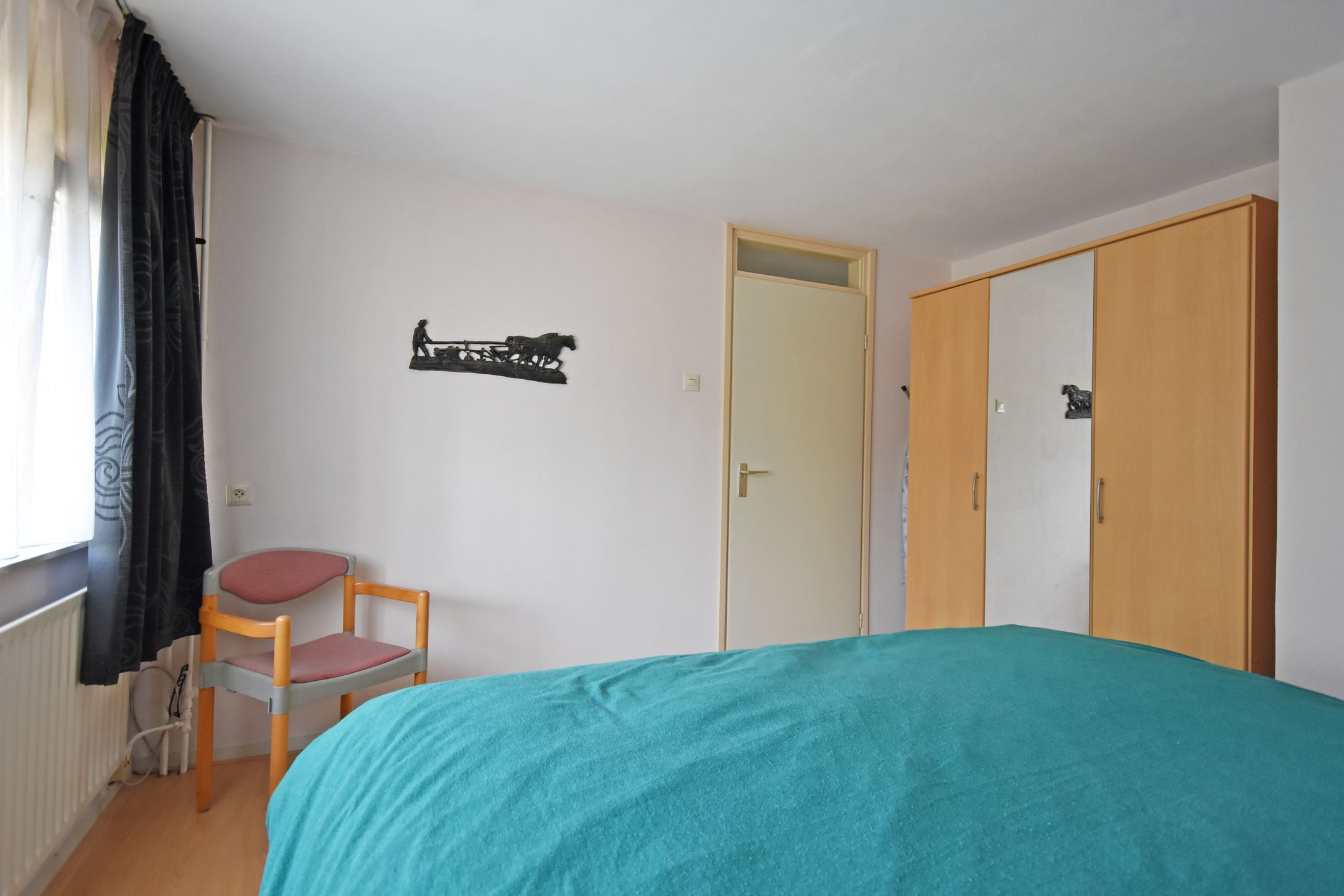 Spacious Semi-Detached Home with Home Office Potential in Quiet Hurdegaryp — 45