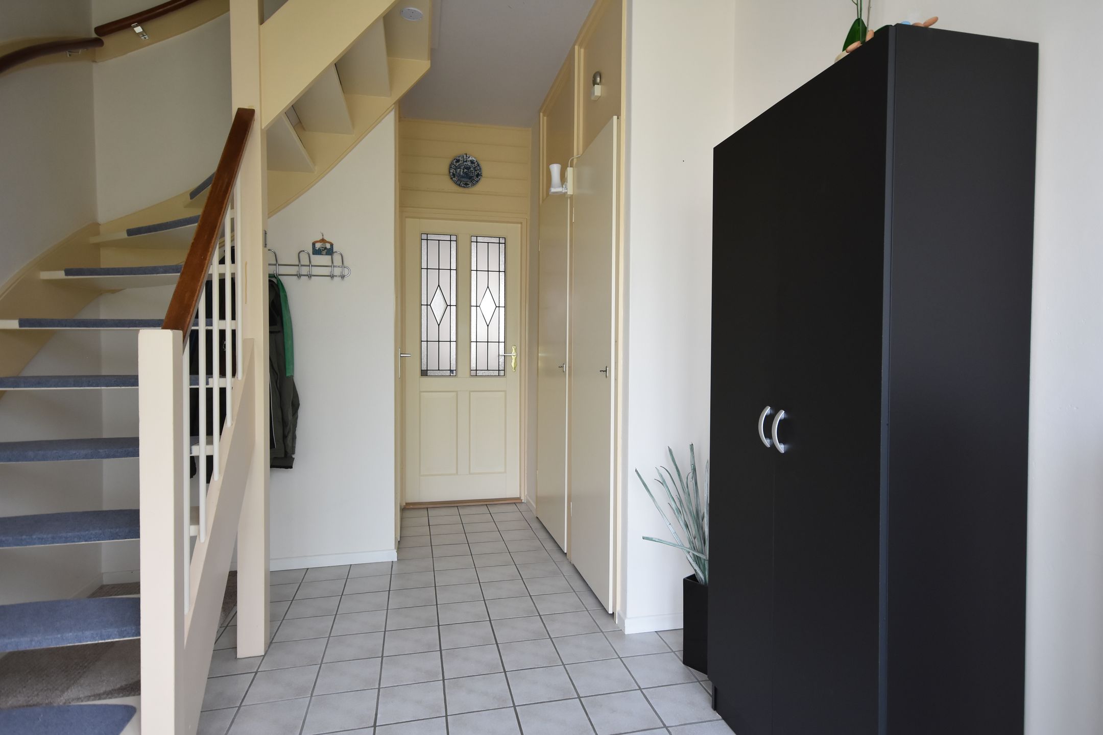 Spacious Semi-Detached Home with Home Office Potential in Quiet Hurdegaryp — 27