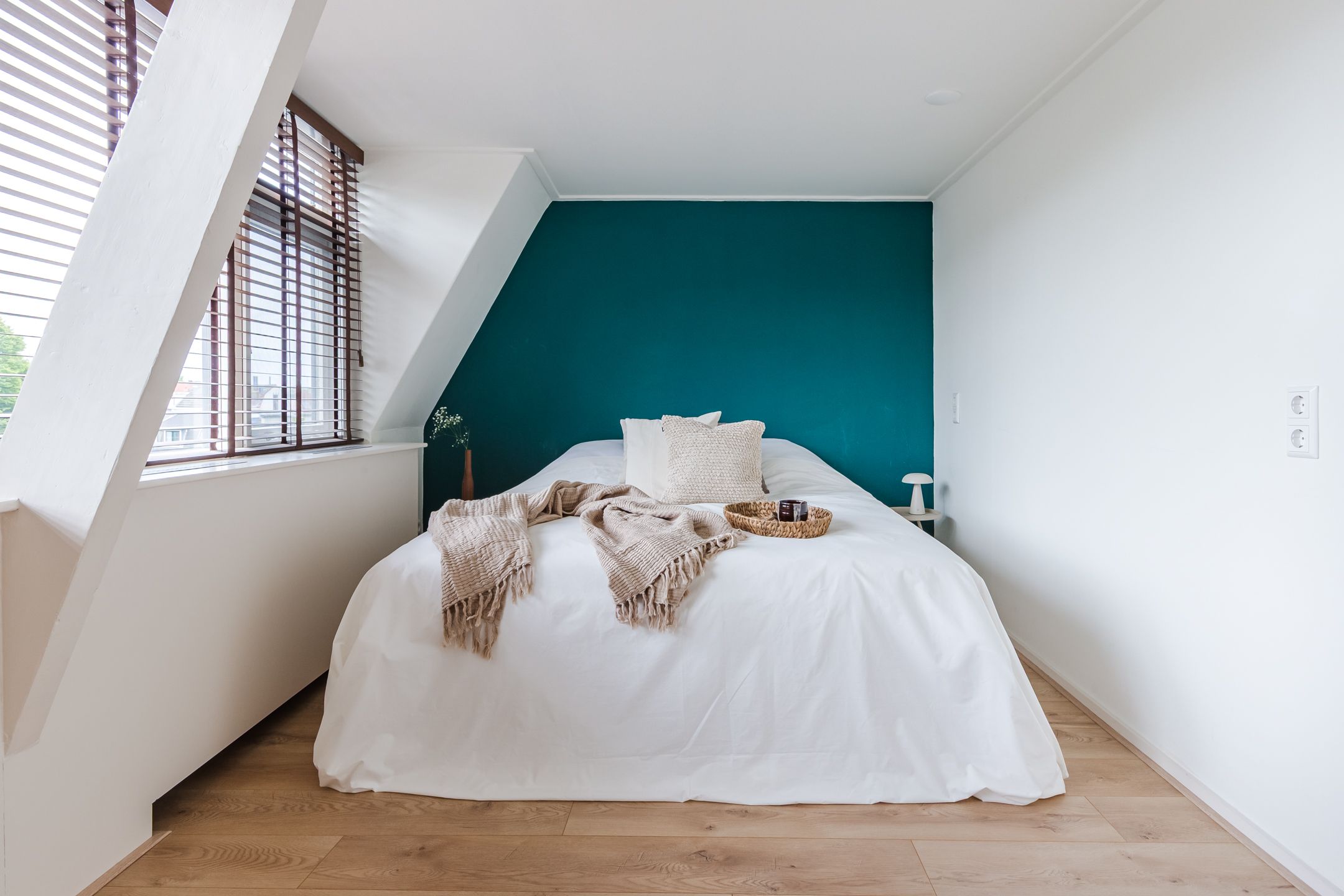 Spacious Double Upper Apartment with Sunny Roof Terrace in Haarlem — 24