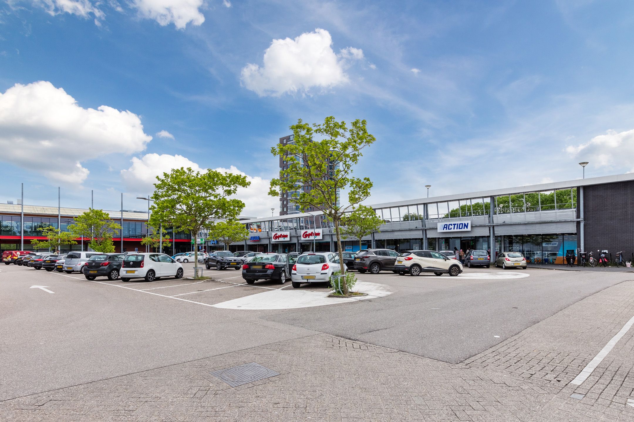 Spacious Double Upper Apartment with Sunny Roof Terrace in Haarlem — 36