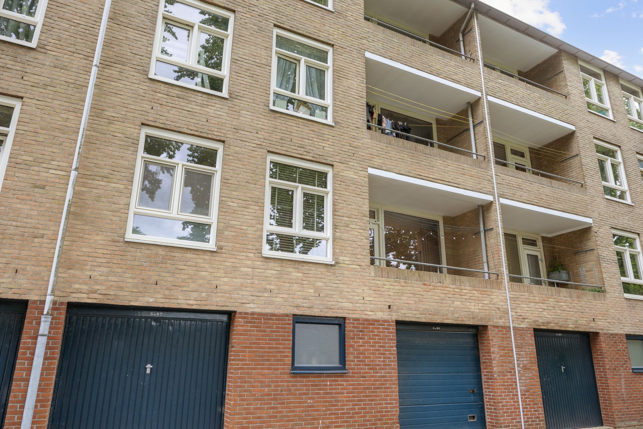 Foto 42 van Dierenriemstraat 167