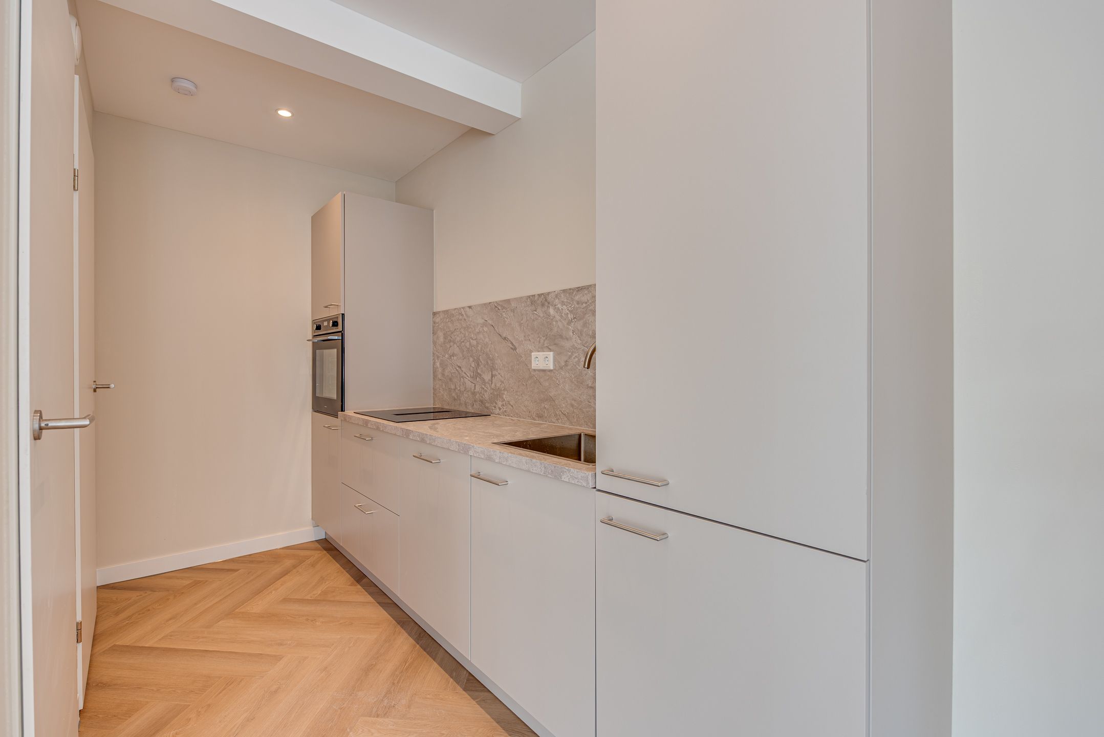 Modern Ground Floor Apartment with Southwest-Facing Terrace in Historic Amerongen — 9