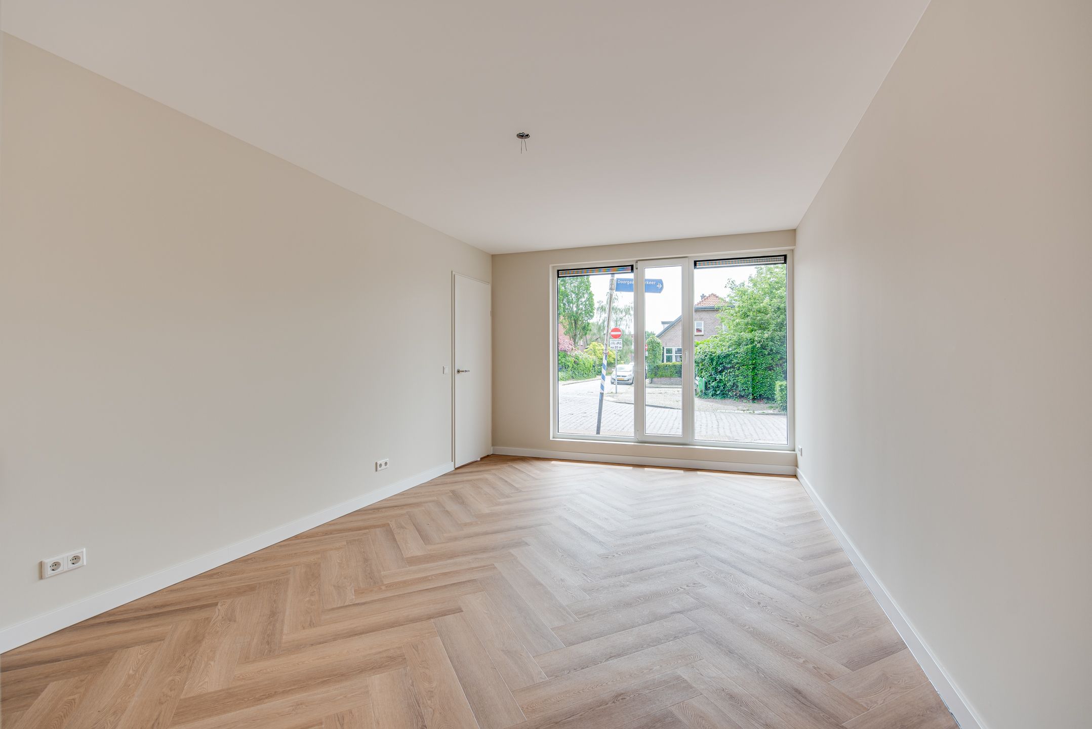 Modern Ground Floor Apartment with Southwest-Facing Terrace in Historic Amerongen — 12