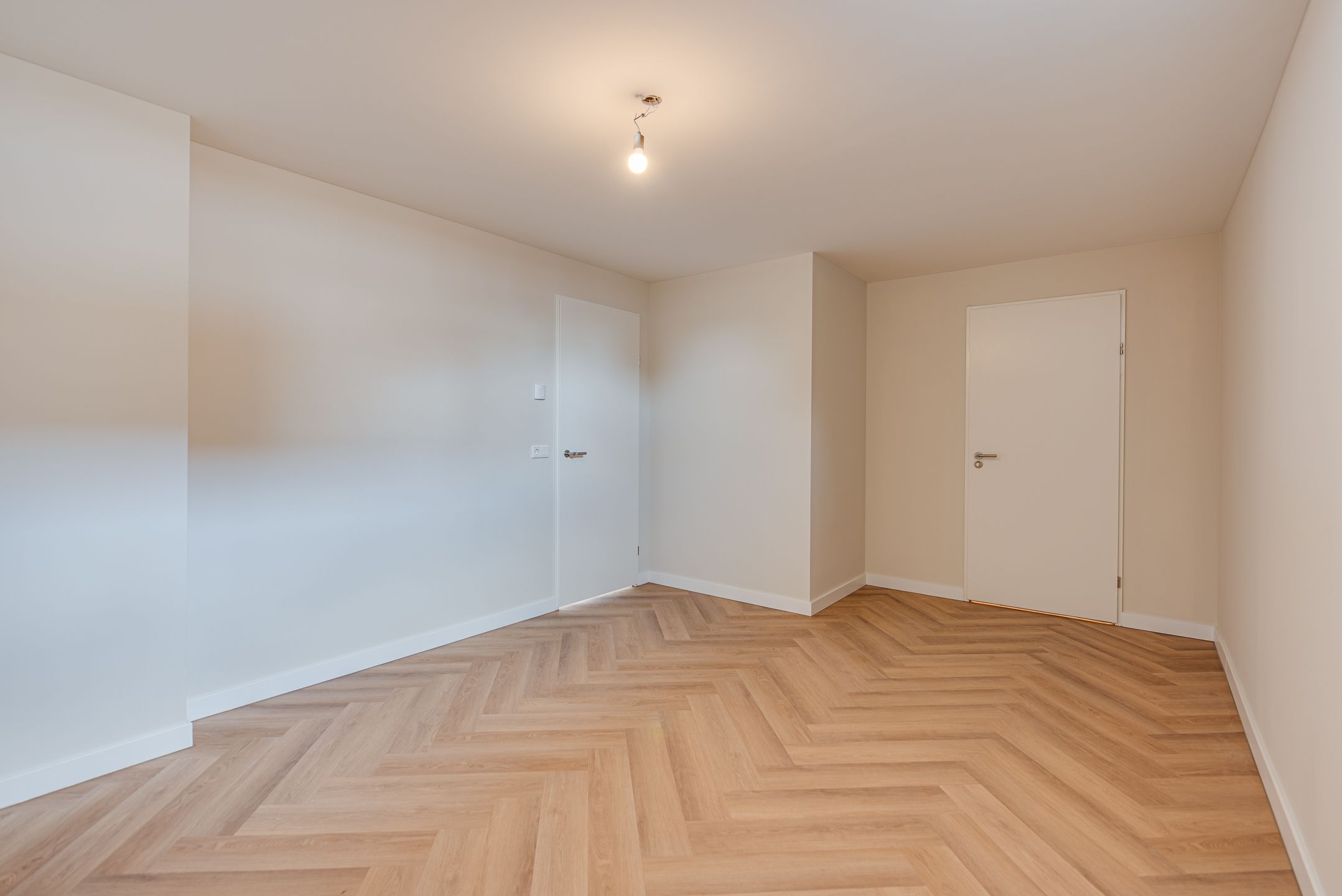 Modern Ground Floor Apartment with Parking in Historic Amerongen — 12