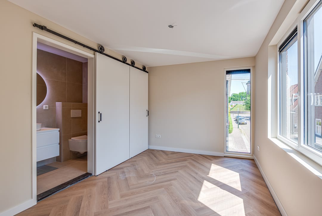 Modern Apartment with Rooftop Terrace in Historic Amerongen — 11
