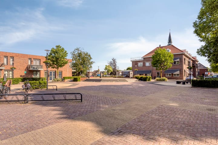 Photo 5 of Einderplein 5