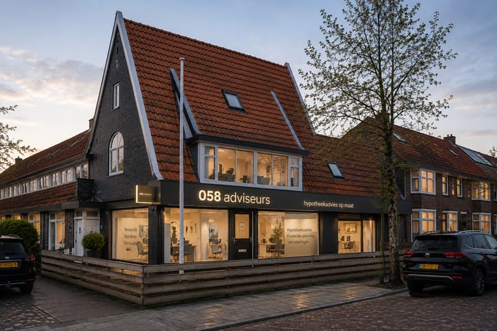 Tussenwoning te koop: van Beverwijckstraat 2, Leeuwarden