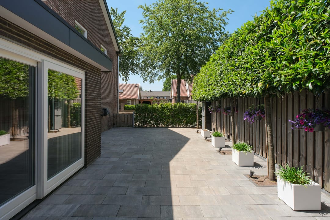 Completely Renovated Semi-Detached Home with A++ Energy Label in Aadorp — 31