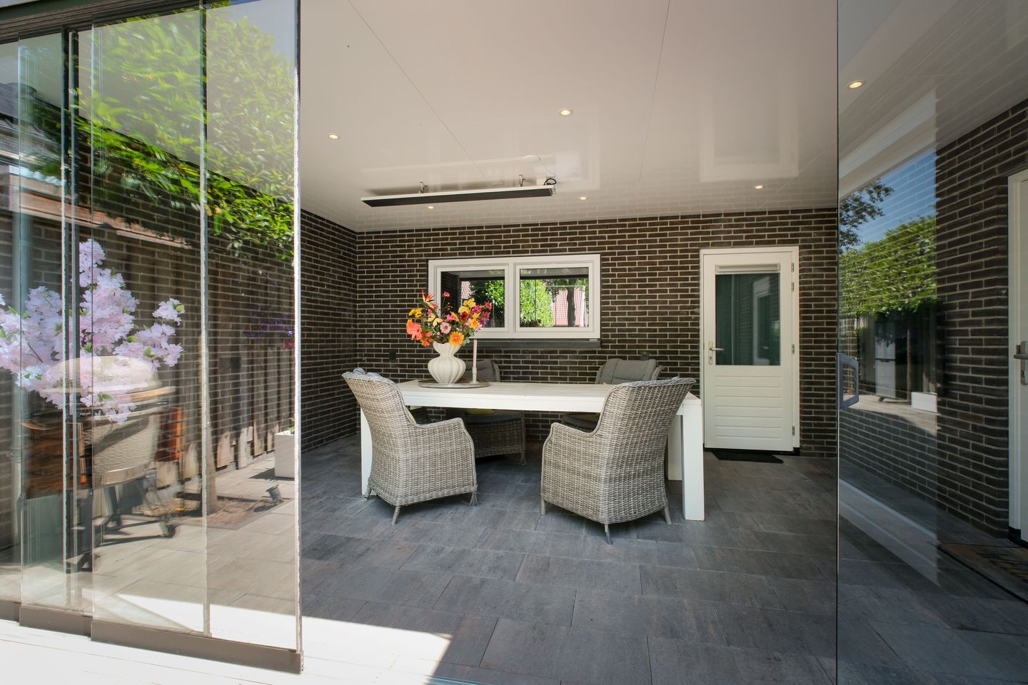 Completely Renovated Semi-Detached Home with A++ Energy Label in Aadorp — 29