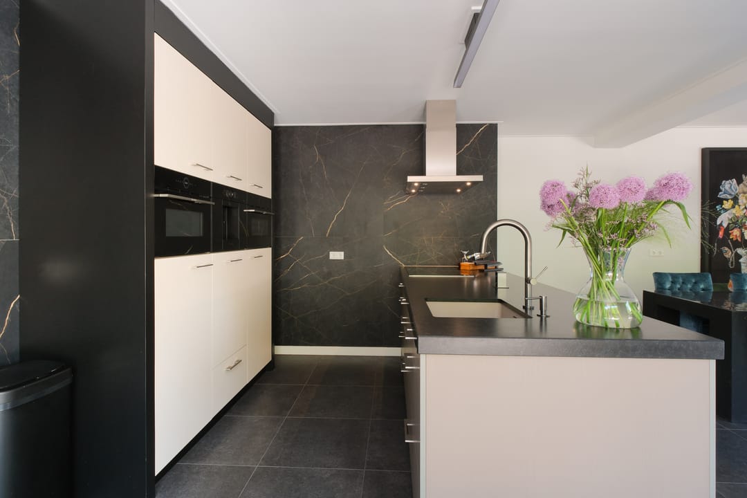 Completely Renovated Semi-Detached Home with A++ Energy Label in Aadorp — 8