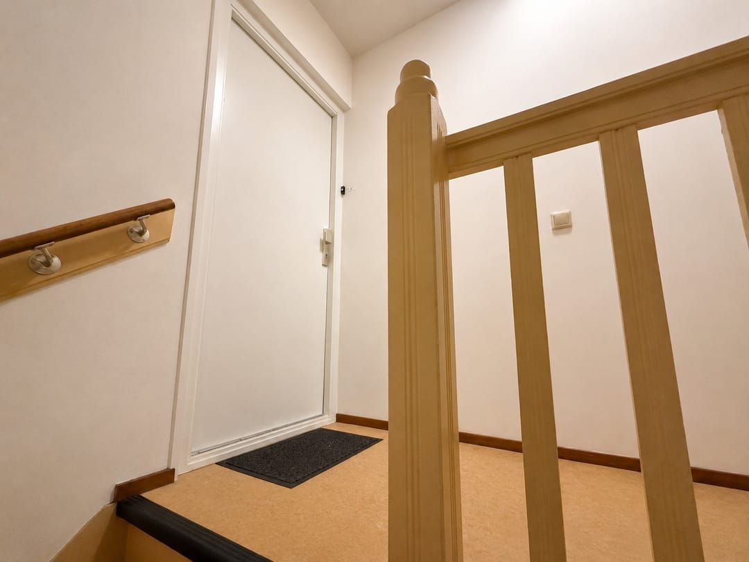 Characterful 2-Room Apartment with Sunny Balconon in Rotterdam-Delfshaven — 8