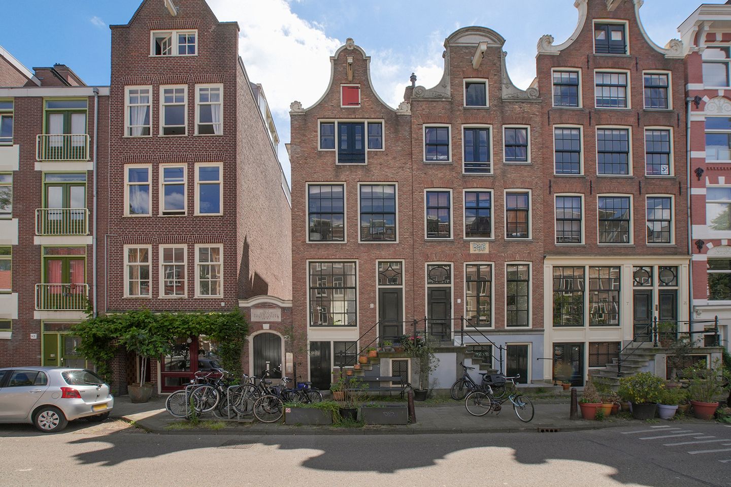 Characterful Split-Level Upper House with Private Entrance in the Jordaan — 40