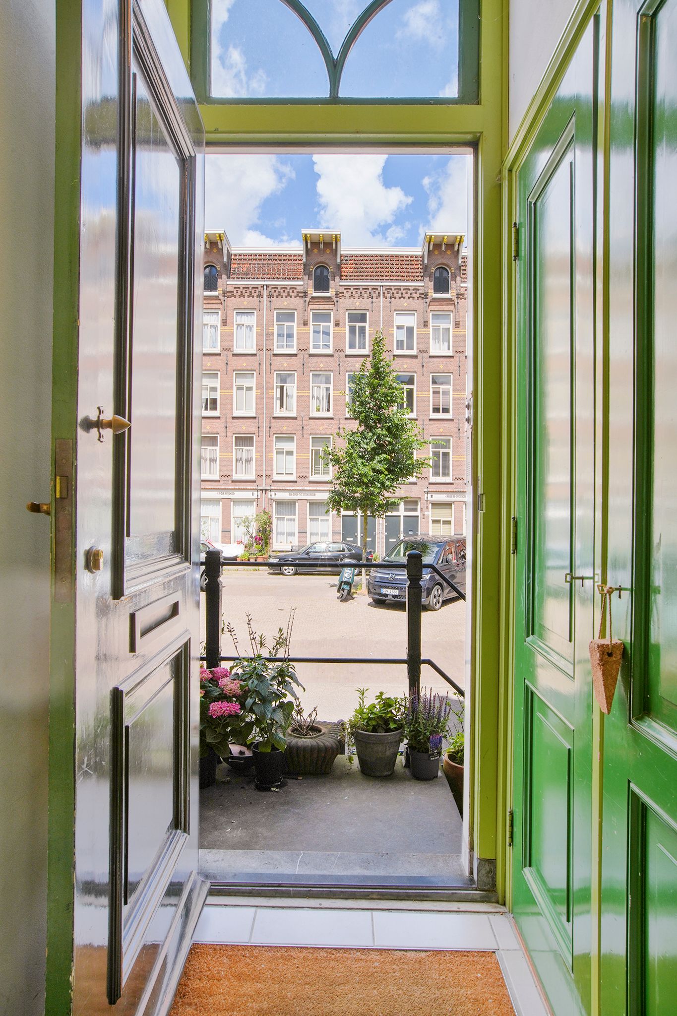 Characterful Split-Level Upper House with Private Entrance in the Jordaan — 36