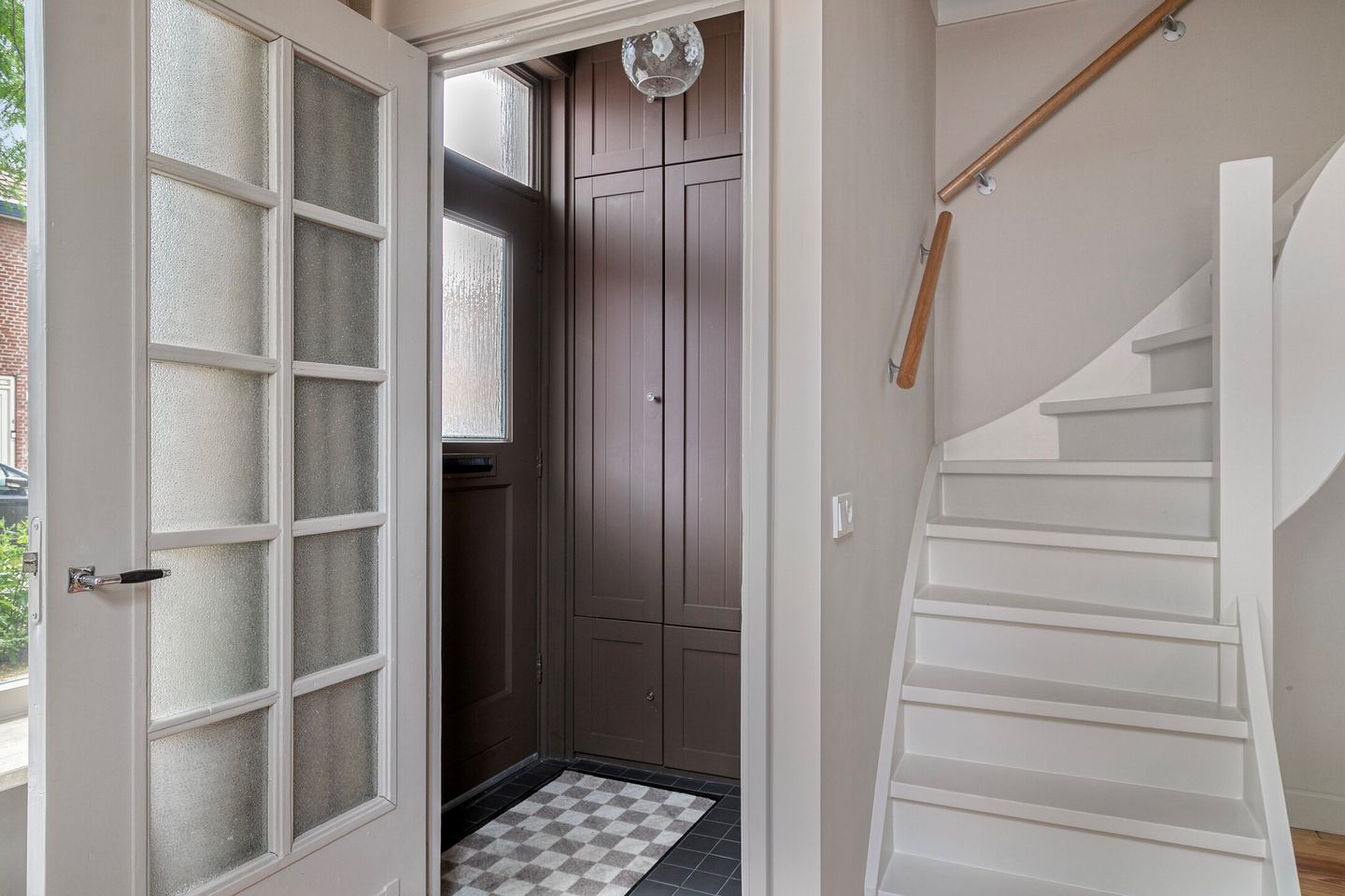 Fully Renovated 1920s Corner Home in Central Tilburg — 20