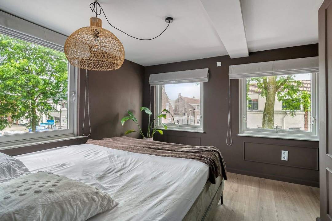 Fully Renovated 1920s Corner Home in Central Tilburg — 22