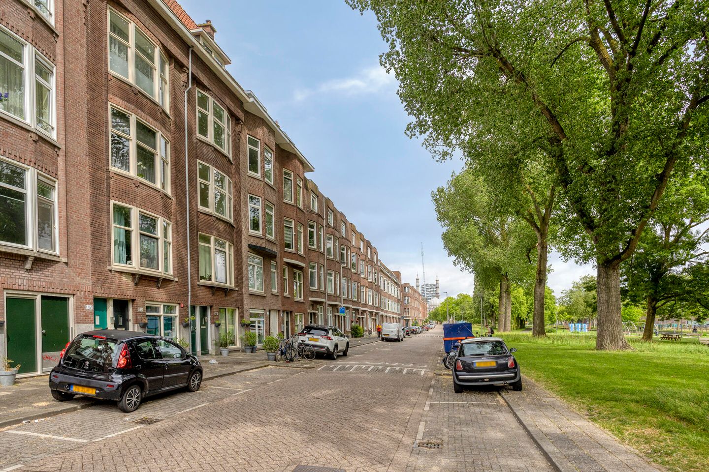 Spacious Upper Floor Apartment in Historic Garden Village Vreewijk — 35
