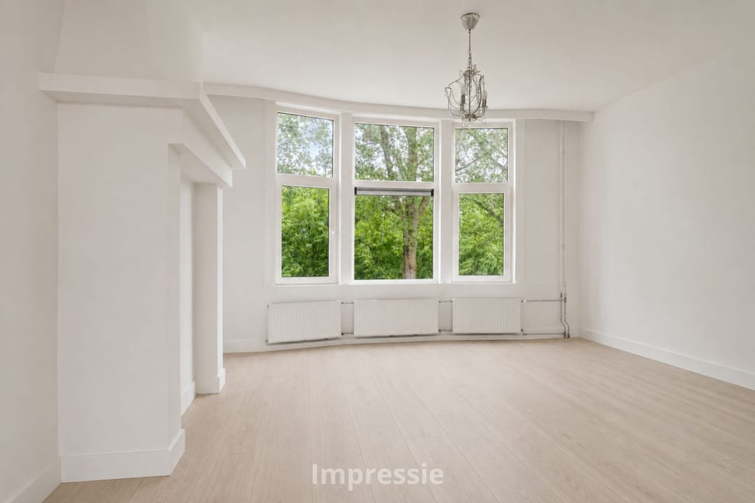 Spacious Upper Floor Apartment in Historic Garden Village Vreewijk — 8