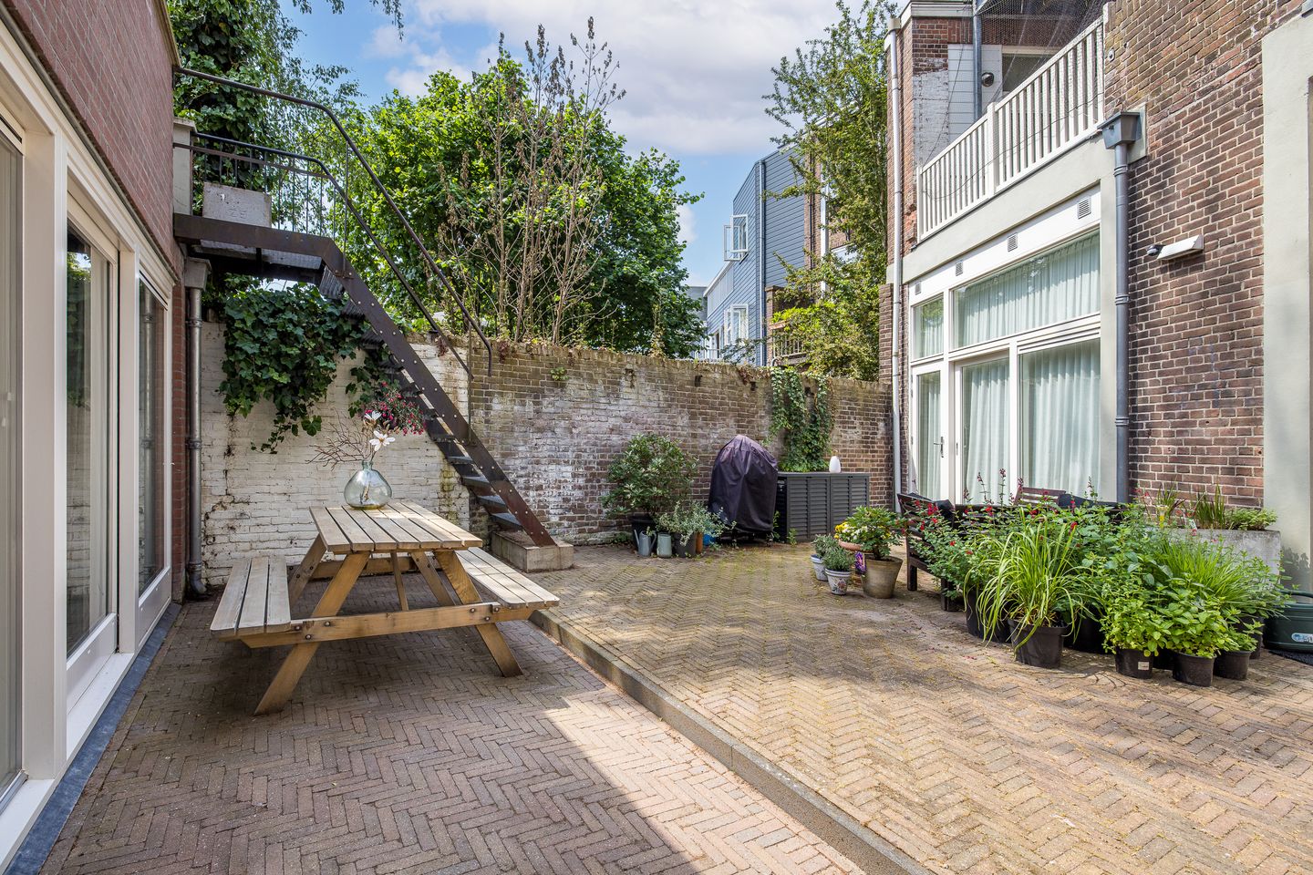 Renovated Ground Floor Studio Apartment in Utrecht's Desirable Rivierenwijk — 19