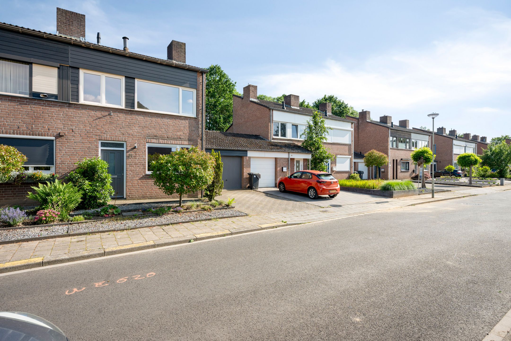Photo 6 of Kampstraat 11