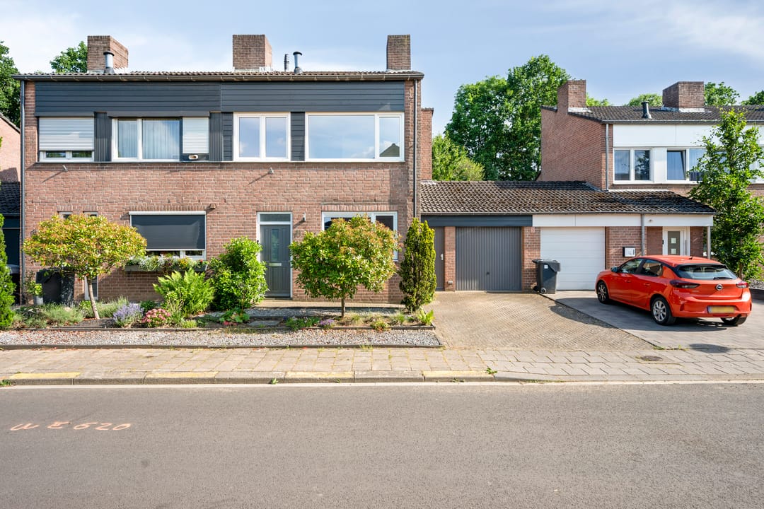Photo 1 of Kampstraat 11