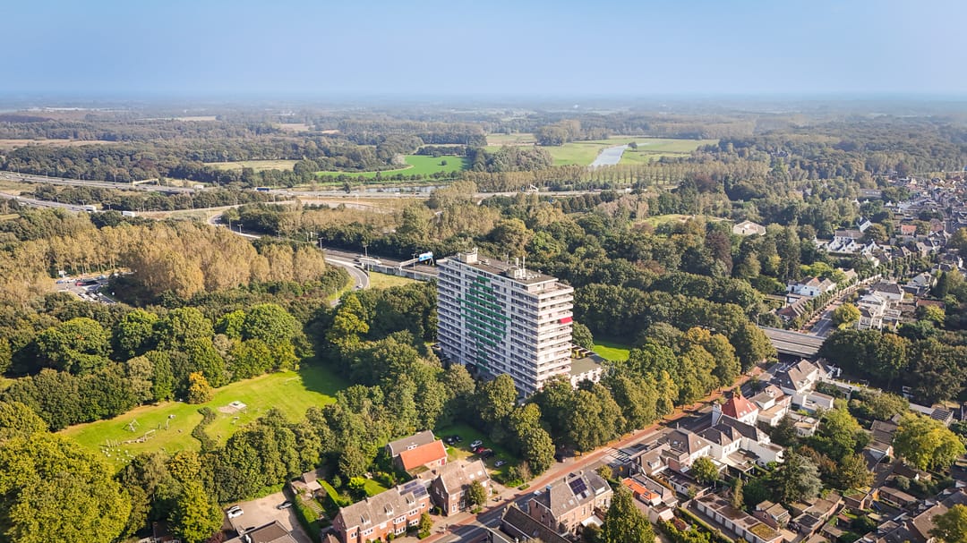 Light and Comfortable Service Apartment with Green Views in Eikendonck — 28