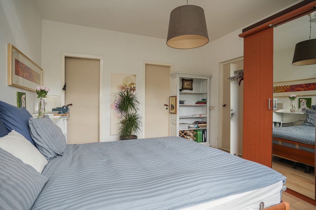 Light and Comfortable Service Apartment with Green Views in Eikendonck — 11